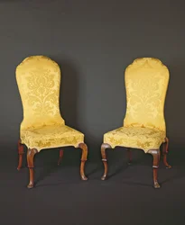 Paar Queen Anne Hochlehner, 18. Jahrhundert